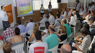El Intendente detalló a los vecinos de Blas Parera el proyecto de remodelación
