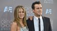 Jennife y Justin intentan mantenerse al margen del estrenduoso divorcio de Pitt y Jolie.