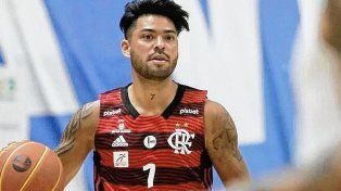 Nicolás Penka Aguirre jugó en Brasil y podría volver al país para jugar por segunda vez en Boca.