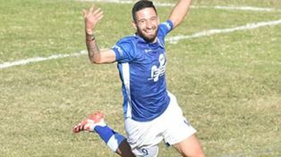 Goleador albo. Nicolás Heiz marcó el primer tanto en el triunfo ante Deportivo Paraguayo. El delantero lleva 4 goles anotados en el Apertura&nbsp; 