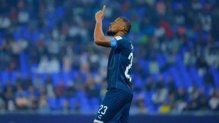 El ex-River Salomón Rondón marcó el tercer gol de los Tuzos ante Botafogo.