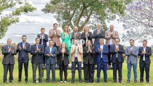 Maximiliano Pullaro reunió y presentó oficialmente a todo su futuro gabinete en Cayastá