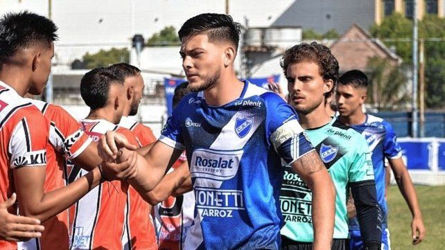 Unión podría estar tras los pasos de Alexis Schmidt