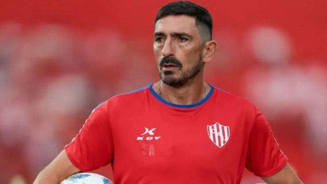 Fin de un ciclo en Unión: Rodrigo Llinas no seguirá y se cierra una etapa de nueve años