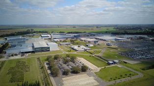 General Motors profundiza el achique en Alvear con la desvinculación de otros 90 empleados