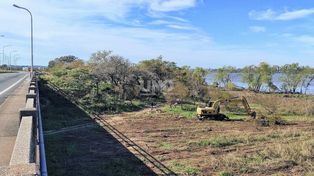 El Niño: despejan los cauces de los puentes aliviadores de la Ruta 168 entre Colastiné y el Túnel Subfluvial para prevenir anegamientos