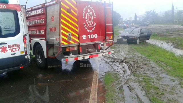 Violento choque en las rutas santafesinas dejó el saldo de un muerto y cuatro heridos
