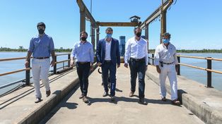 Por la bajante del río Paraná, hubo recorrida en la costa
