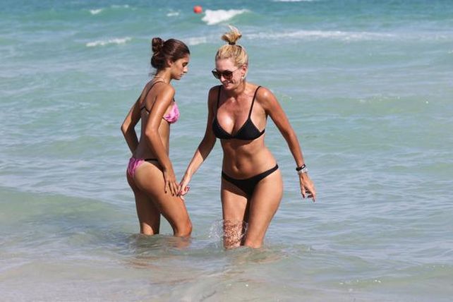 Yanina Latorre y su hija Lola se llevaron todas las miradas en Miami por su belleza y parecido físico