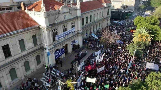 Santa Fe tendrá este jueves dos movilizaciones