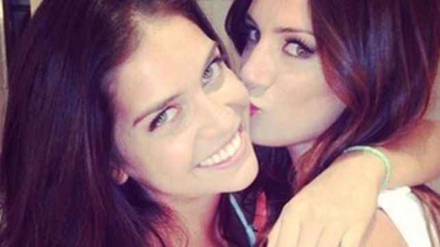 La burla de Zaira al cambio de look de su amiga Paula La burla de Zaira al cambio de look de su amiga Paula