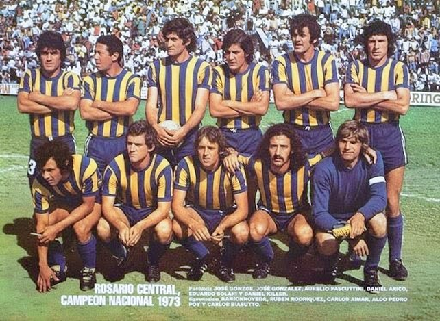 El equipo de Central que se coronó campeón del Nacional 1973 el 29 de diciembre de ese año.