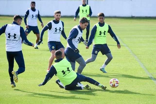 Cocca paró un probable equipo pensando en Olimpia