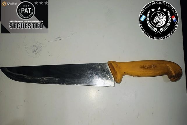 Villa Gobernador Gálvez: detenido por golpear y herir con un cuchillo a su pareja