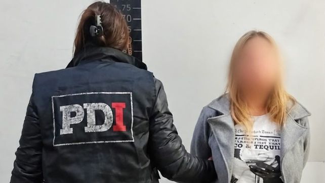 Allanaron un consultorio en Rosario por presunto ejercicio ilegal de la medicina