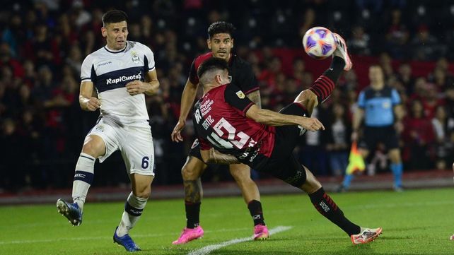 Newells-Gimnasia: el minuto a minuto del partido en el Coloso