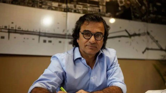 Renunció un funcionario nacional que omitió declarar siete departamentos en Miami