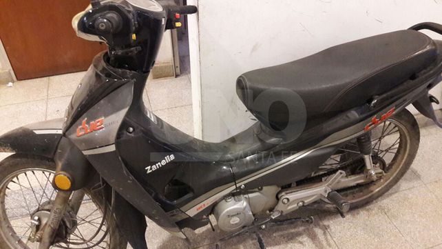 Secuestraron tres autos y dos motos robadas, además de una pistola y de un revólver