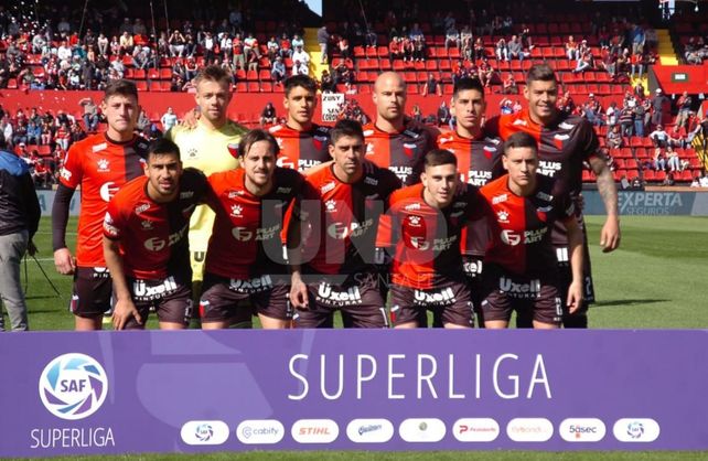 Christian Bernardi figura en el radar de Lanús