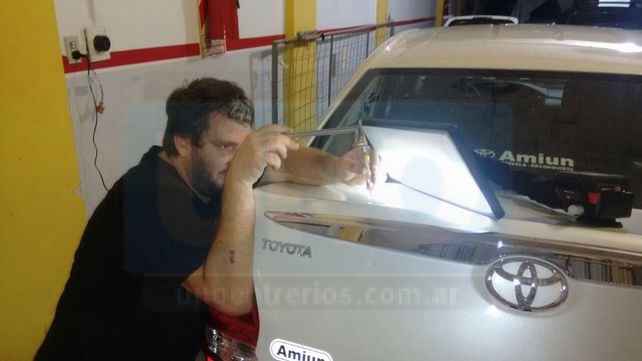 Reparar un auto dañado por el granizo cuesta desde 7.000 pesos