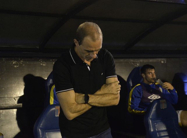 Leandro Somoza está preocupado porque los refuerzos no llegan. Considera que cuenta con poco material.