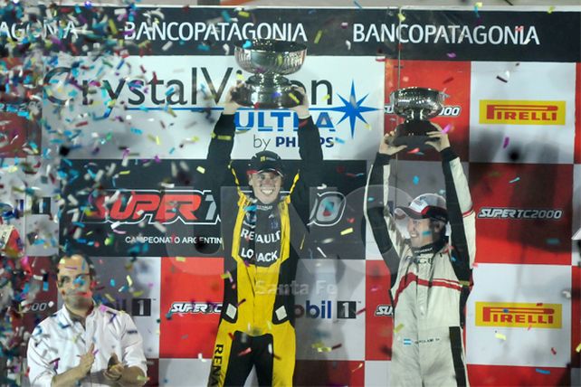 Pernía se impuso en la noche del Súper TC2000 de Santa Fe
