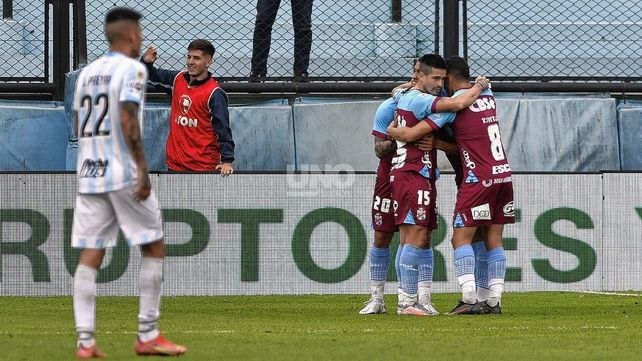 Arsenal frenó a Atlético Tucumán y le quitó el invicto