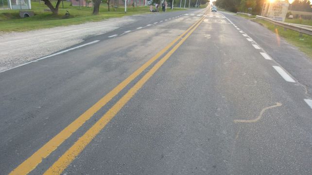 Un niño está internado luego de que una moto lo chocara