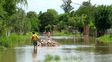 Tres muertos por los temporales, miles de evacuados y clima de tensi&oacute;n
