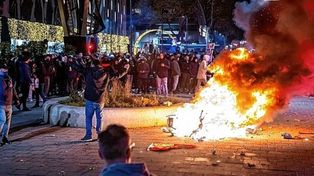 Por los serios disturbios de violencia en Rotterdam suspendieron una marcha en Ámsterdam