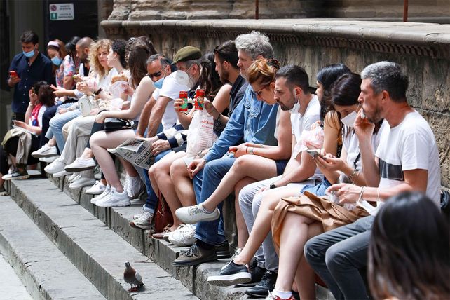 Polémica en Italia por la propuesta de un impuesto al sandwich en las ciudades turísticas