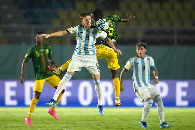 Argentina nunca le encontró la vuelta al partido y cayó sin antenuantes.