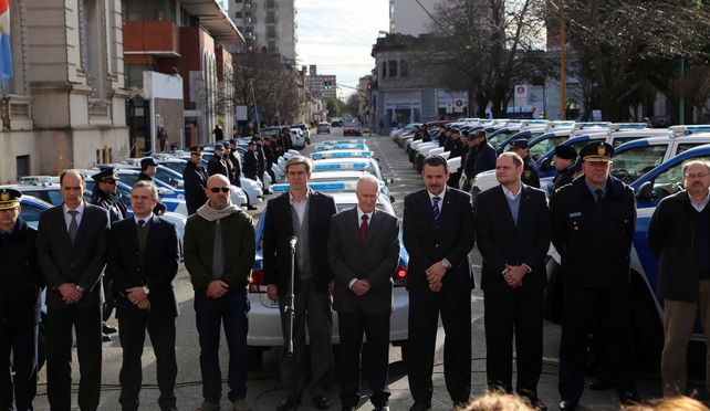El gobierno entregó 33 vehículos nuevos a la Unidad Regional I
