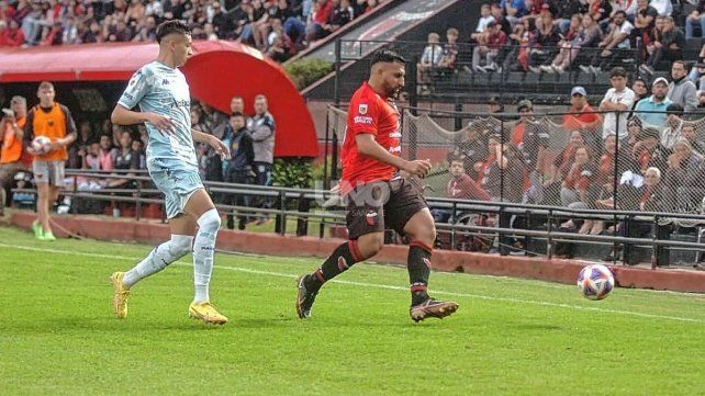 Wanchope Ábila fue reemplazado en los últimos cuatro partidos y contra Racing no salió a jugar el segundo tiempo.