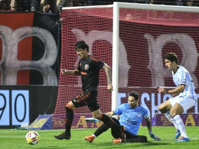 Duelo de necesitados entre Atlético Tucumán y Newells