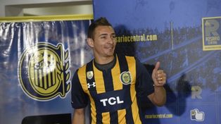El gesto de Marco Ruben, muy positivo para chicos que necesitan todo tipo de ayuda. Bien por el delantero de Central.