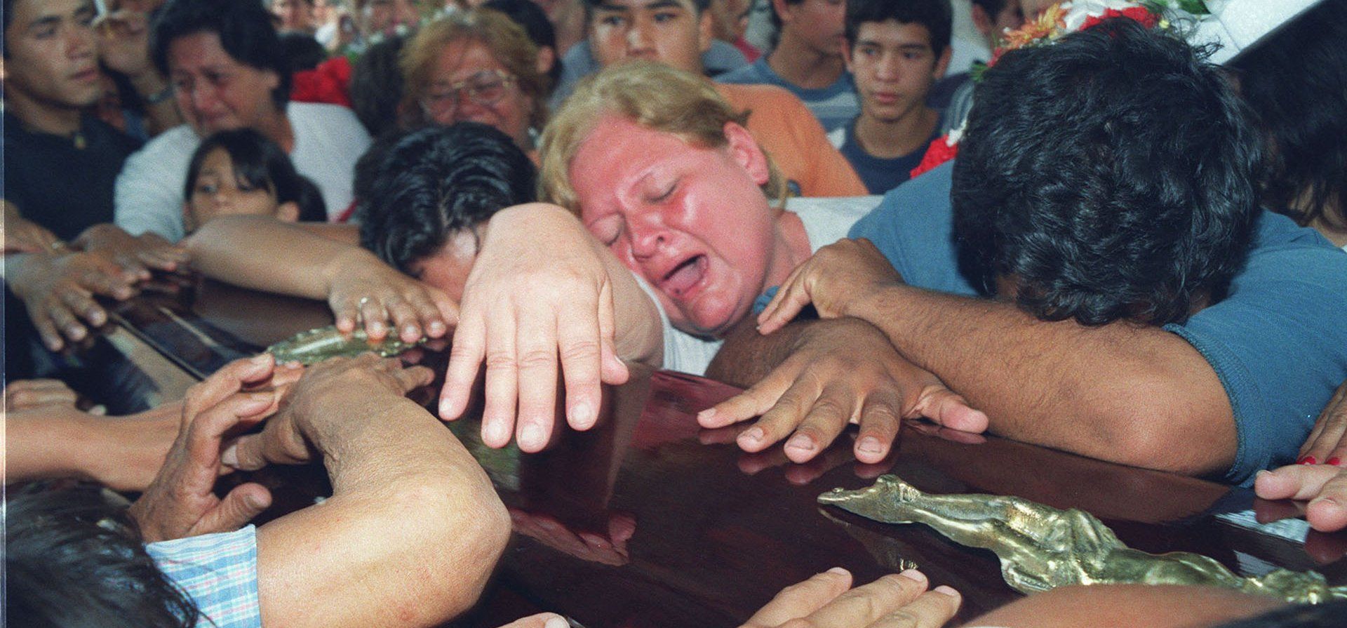 20/12/2001. Claudio 