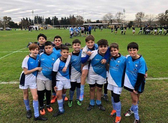 Rugby: semilleros del Rowing viajaron a La Plata y estuvieron con Pichot