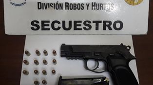 La extraña localización de una 9 mm de la Policía de Santa Fe