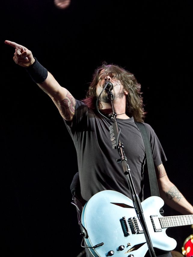 Foo Fighters y una clase de rock en el Monumental