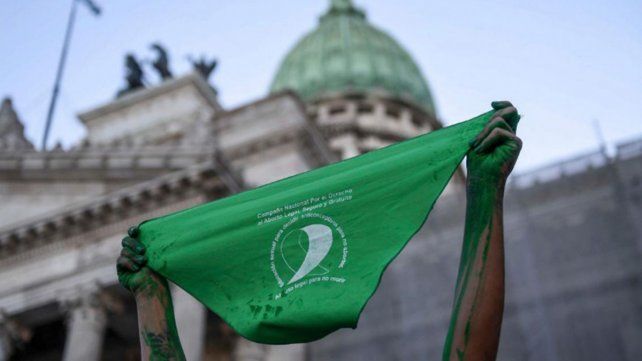 Diputados libertarios se comprometieron en buscar la eliminación de la ley de aborto