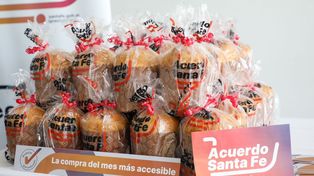 Presentaron el pan dulce artesanal que se vende a precio diferencial para las Fiestas: cuánto sale