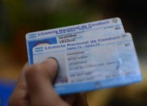 Santa Fe emitirá su propia licencia profesional para choferes de transporte de carga y pasajeros
