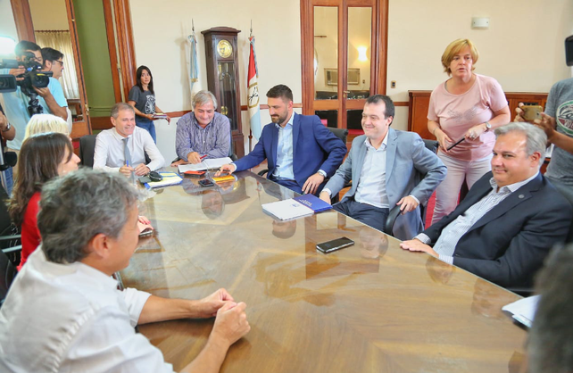 Se abri&oacute; el di&aacute;logo entre el gobierno provincial y uno de los principales partidos de la oposici&oacute;n.