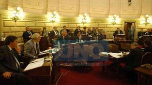 El Senado santafesino dio media sanción al presupuesto 2012