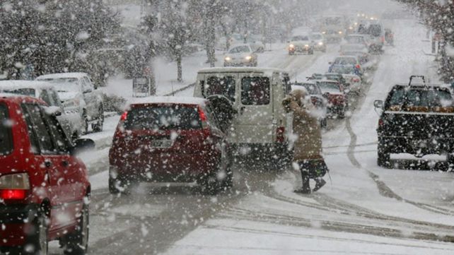 Ola polar y fuertes nevadas en el sur del país anunciaron la llegada del invierno