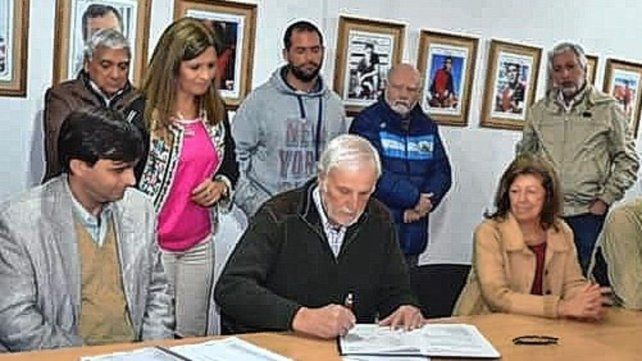 ¿Tradición Sabalera prepara una nota para presentar en Colón? ¿Tradición Sabalera prepara una nota para presentar en Colón?