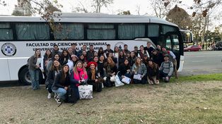 Los estudiantes de la Facultad de Ciencias Veterinarias de Casilda celebraron su destacada participación en la Exposición Rural de Palermo, reafirmando su compromiso con la excelencia académica y profesional.