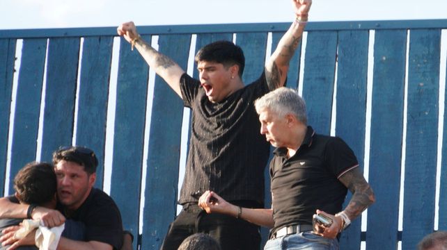 La emoción de los Messi en la tribuna del Gabino Sosa. Triunfazo de Leones FC ante Central Córdoba.