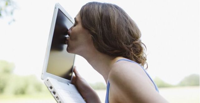 Muchas veces a la hora de seducir hay personas que parecen más interesadas en el personaje digital que en aprovechar los primeros momentos para conocerse.